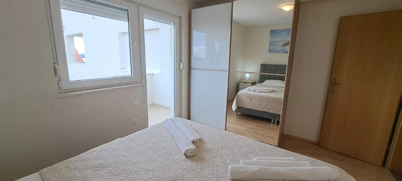 Capital Apartments Trogir 0*,  Kroatien
